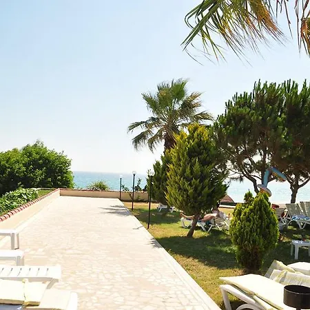 Hotel Hunkar Palace & 4*